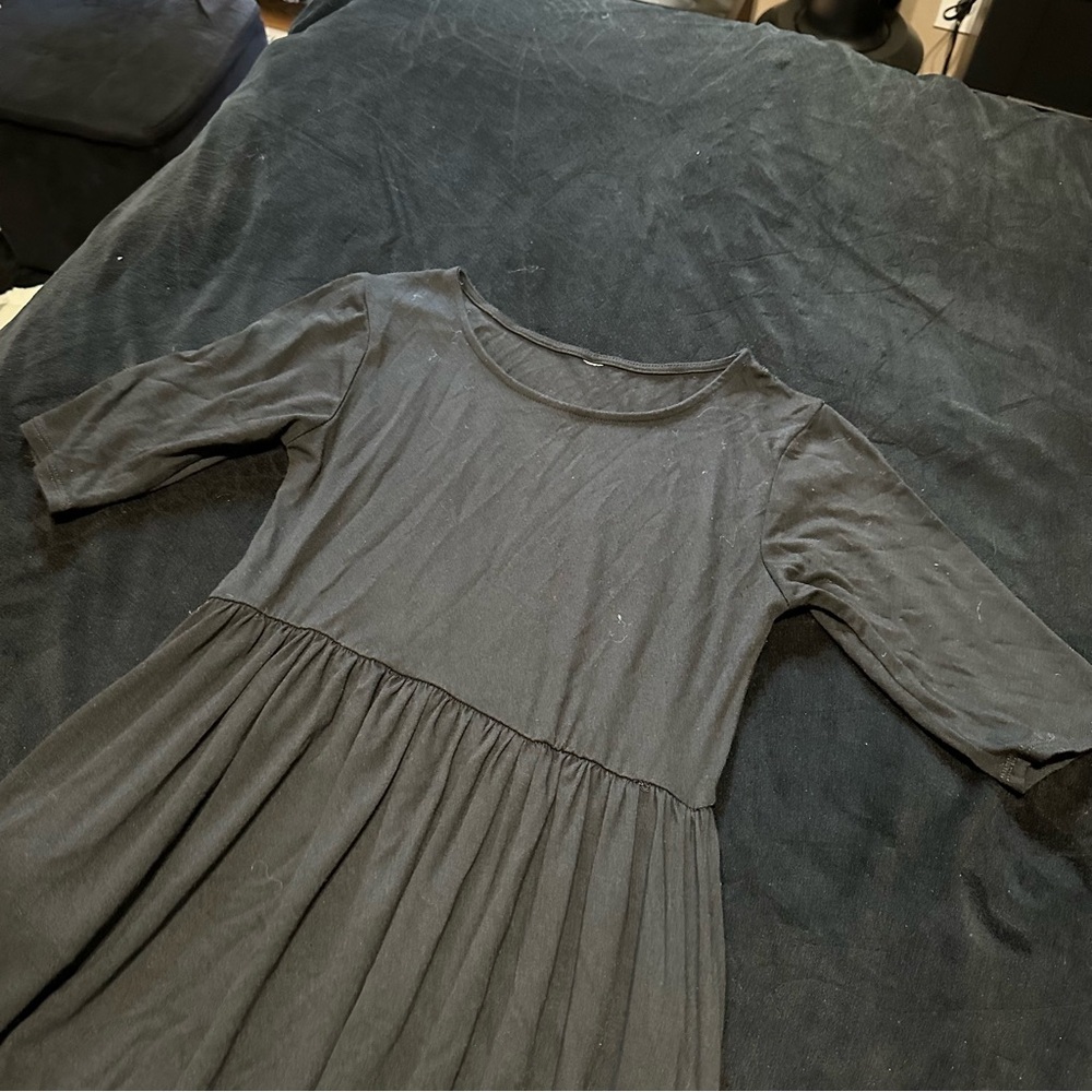 Half Sleeve Midi-Dress - Picture 3 of 3